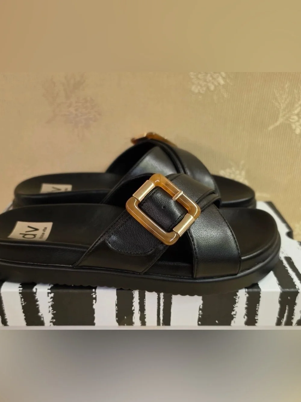 DV Dolce Vita Usha Black Slide Sandals Tortoise Buckle Platform Shoes US 7 M